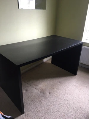 £5 • Buy Ikea Desk Black