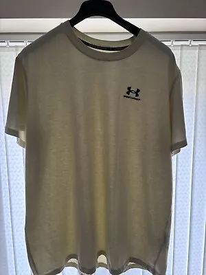 Under Armour Cream Tshirt 3xl With Tag  • £7.50