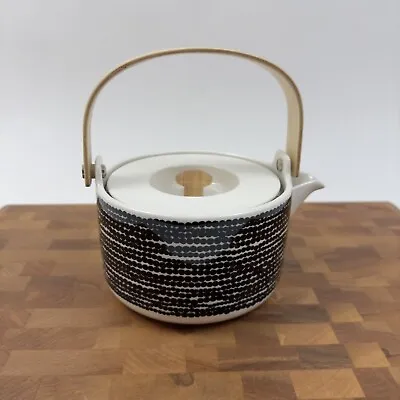 Marimekko Oiva Siirtolapuutarha Teapot Stoneware White Black Crack Read NWOB • $79.95