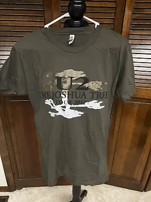 U2 Joshua Tree Tour 2017 Souvenir T-shirt Large Gray Green Black Size L • $16.17