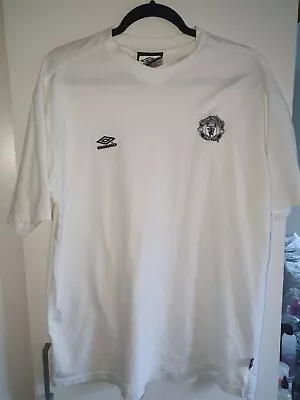 Manchester United T Shirt Vintage 90’s White Logo Nike Large • £12