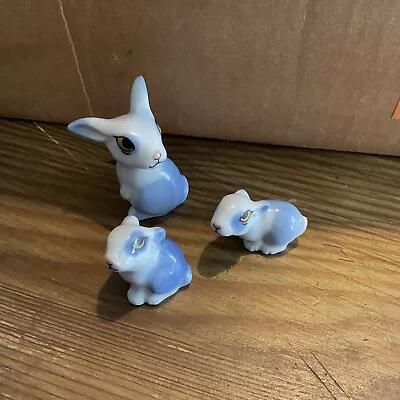 Wade Whimsies Happy Families Rabbit Family Complete Set - Free Uk Posting • £15.99