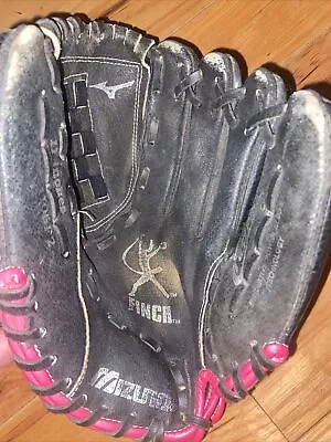 Mizuno Finch Softball Glove 11” Right Hand Pink GPP1105 Throw Fast Pitch • $12