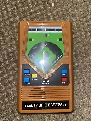 Mattel ELECTRONIC BASEBALL Handheld Interactive Game #09507 • $5