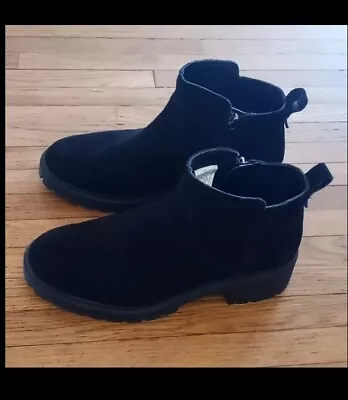 Koolaburra By UGG Water-Resistant Ankle Boot Womens Size 9 Black • $44