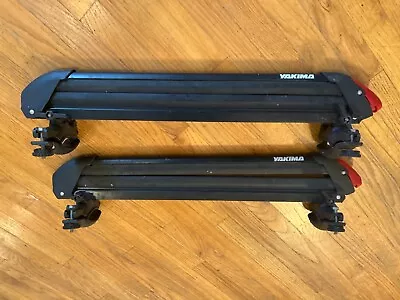 Yakima Black PowderHound 6 Ski Or 4 Snowboards Rack - (8003094) • $40