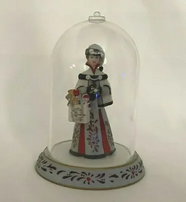 Avon Collectible Mrs PFE Albee 1999 Miniature Figurine With Dome • $12