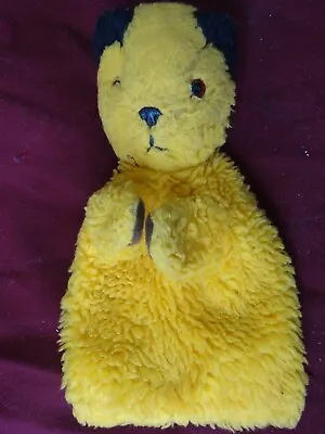 SOOTY SWEEP BEAR AND SUE/SOO GLOVE HAND PUPPETS Vintage  4 PUPPETS • £14.99