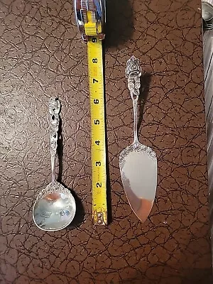 800 Silver 2pc Spoon And Server • $52