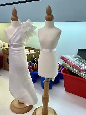 1/4 Mini Female Mannequin Tailor Dressmaker Display DIY Doll House Supply • $39