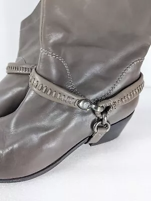 B.Makowsky Women's Gray Leather Ankle Boots Winter Shoes Removable Harness 7.5W • $29.99