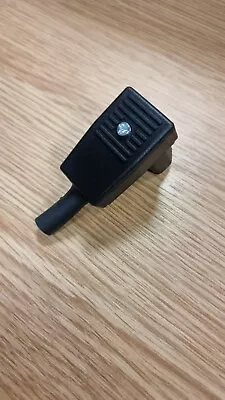 Bulgin C13 Right Angle Cable Mount IEC Connector Socket 10A 250 V • £7