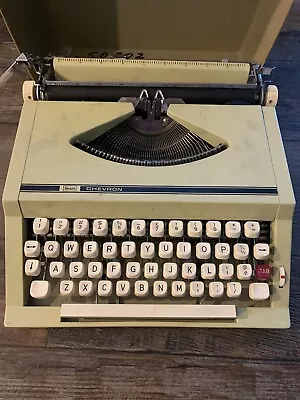 Vintage 1970's Sears Chevron Manual Typewriter With Hard Case  • $19.99