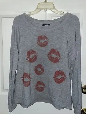 $8.99 • Buy Lauren Moshi X Aqua Large Grey/Gray  All Over Red Lips Pattern L/S Sweater