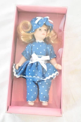£9.95 • Buy Deagostini Porcelain Doll Collection Bonnie A Bathing Belle