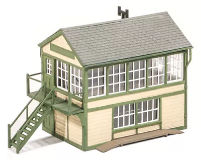 Wills SS48 OO Gauge Timber Signal Box • £18.95