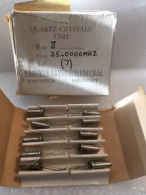 Box 10 Solder In Type25.0000 Mhz Crystals • £5