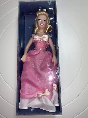 £6 • Buy Deagostini Disney Dolls Cinderella Porcelain Issue 11