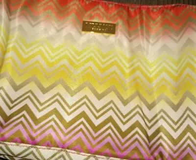 NEW! Missoni Parfums Zig Zag IKAT Chevron Print Tote Makeup Travel Zip Bag NIP • $26.99