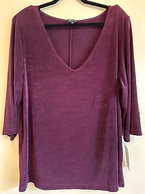 Vikki Vi Classic Stretchy Tunic Shirt Top Plus 2X Purple V-Neck 3/4 Sleeve NEW • $49.99