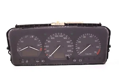 VW Passat 35i Speedometer Instrument Cluster Petrol 3A0919033E VDO Car • $75.55