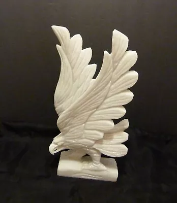 Fine Majestic Eagle 12  Sculpture In White Carrara Marble Vietnam New Old Stock • $207.94