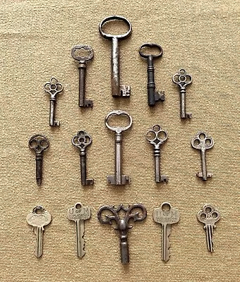 Lot Of 15 Vintage Skeleton Door Clock Hollow Barrel Keys Free Shipping • $36