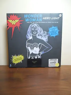 Wonder Woman DC Comics Hero Light Lamp Princess Diana Warner Bros (R) • $29.99