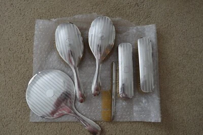 £44 • Buy Silver Dressing Table Set