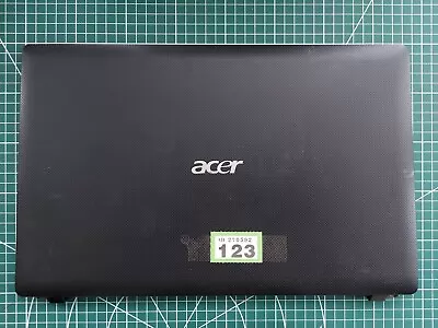 Acer Aspire 5733 5742 - LCD Screen Top Lid Cover With Bezel - AP0FO00011013 • £9.95