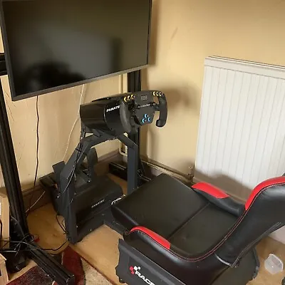 £450 • Buy Fanatec CSL Race Simulator With Raceroom Seat, 32” Monitor And Stand