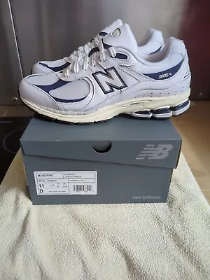 New Balance M2002 Shoes White- M2002RHQ Size 11 • $100