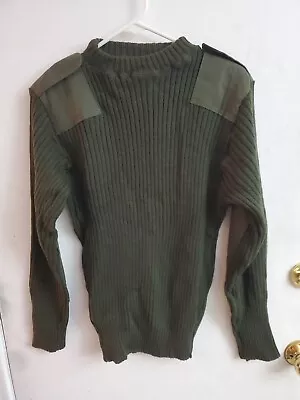 Man’s USMC Military Issued Sweater Service Wool Size 40 Green #8405-01-496-9814 • $24.99