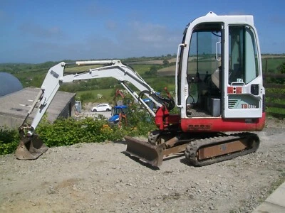 £7100 • Buy Takeuchi Tb016 Mini Digger Good Digger 2004 HOURS 03641
