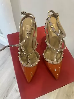 Valentino Stilletoes Rockstud • $500