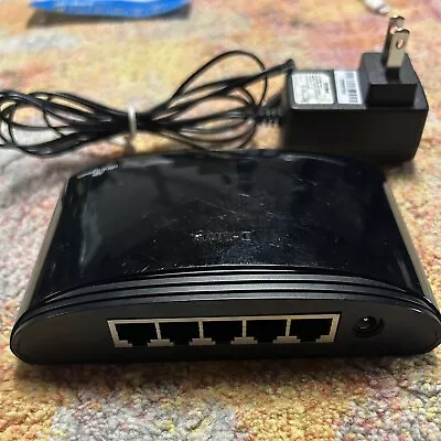 D-Link DGS-1005G 5-Ports External Ethernet Switch W/ Power Supply Adapter Tested • $12