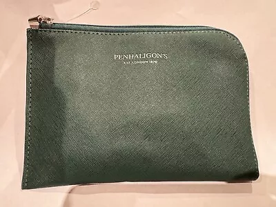 Singapore Airlines Business Class Penhaligon’s Amenity Kit - New Green • $20