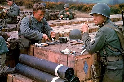 WWII Color Photo US Soldiers Chow Time! World War Two US Army K-Ration WW2 /1013 • $6.99