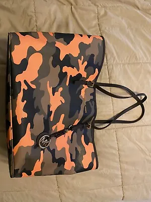 Michael Kors Jet Set Camouflage Tote • $225