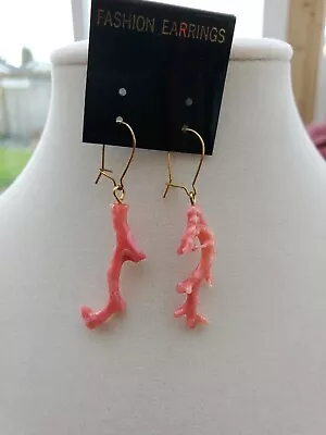 Vintage Branch Coral Earrings #5 • $25