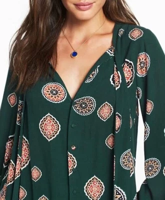 $65 • Buy Tigerlily Matisse Blouse Emerald Rrp $150