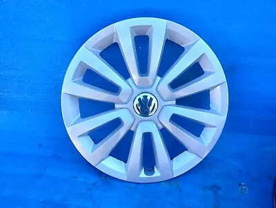  16  VOLKSWAGEN VW Beetle  HUBCAP 2012 2013 2014 2015 2016 P/N 5C0601147C • $50