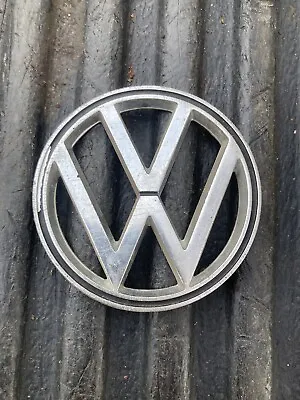 Vintage 1963 73 VOLKSWAGEN BUG / SUPER BEETLE HOOD EMBLEM OEM 113853601B VW • $19.95