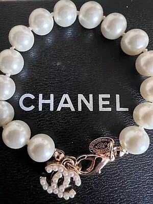 Chanel 11a Vintage New Pearl Cc Logo Charm Bracelet Box • $2499