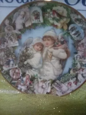 Christmas Angels Deco Plate/ Vitorian / Plate 2360B • $9.75