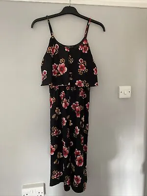 Floral Jumpsuit Misguided Size 8 Wide Leg Black And Red Brand New With Tags • £5