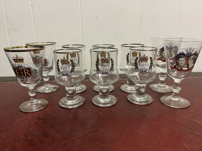 £10 • Buy 10x Vintage Queens Silver Jubilee 1977 Commemorative Glass Goblets/wine Glasses