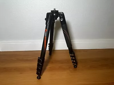 Vanguard VEO 265AB Aluminum Tripod • $59.99