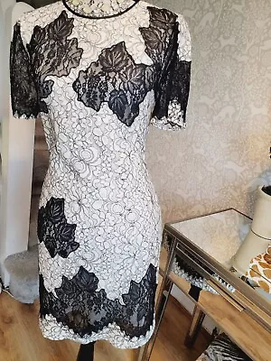 Karen Millen White And Black Lace Pencil Dress Size UK14 • £18