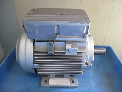 Siemens Ie2-mae1 Induction Motor 3-phase Frame 132s 10hp • $488